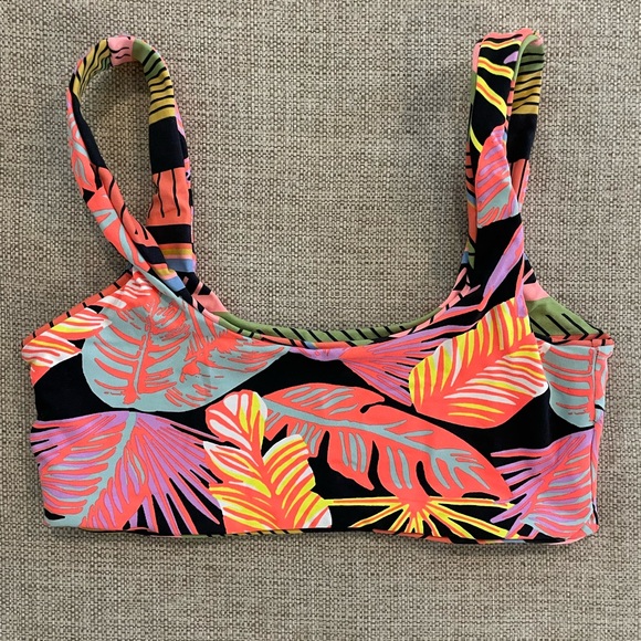 Maaji Reversible Tankini Swim Top Swimwear Women’s Size M NWOT - Picture 3 of 6